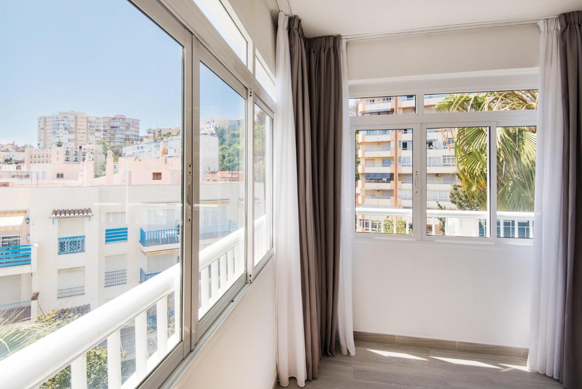 Appartement Bajondillo Beach, Large Loft With Intense Sun Torremolinos